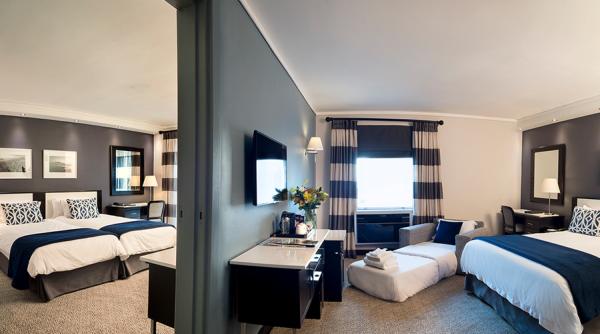 The Commodore Hotel - 211118