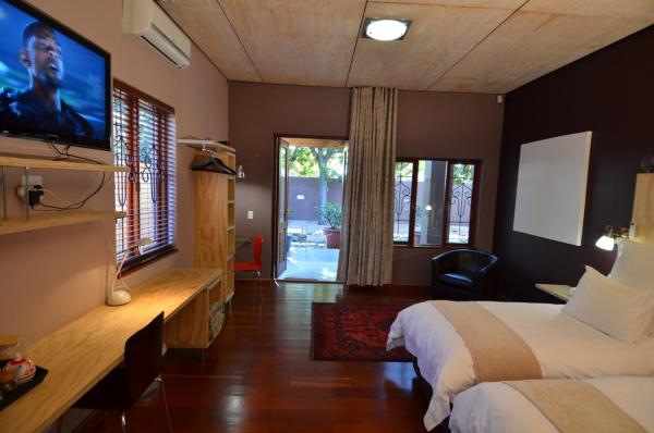 Bed & Breakfast in Hatfield - 211142