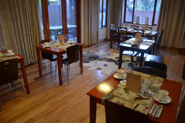 Bed & Breakfast in Hatfield - 211147