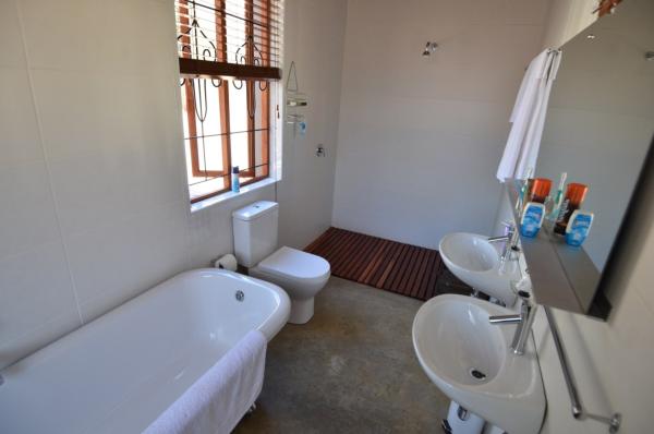 Bed & Breakfast in Hatfield - 211149