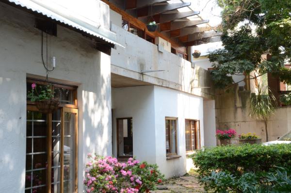 Bed & Breakfast in Hatfield - 211155