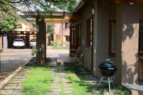 Bed & Breakfast in Hatfield - 211158
