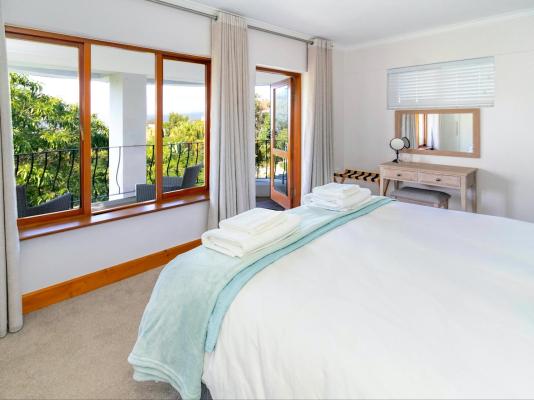 Room image 1