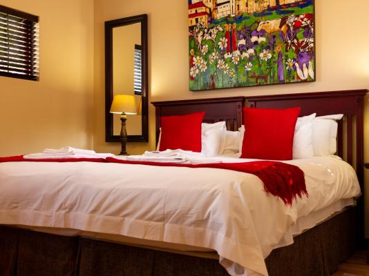 Room image 4