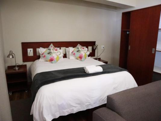 Room image 3