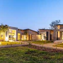 Nare Bush Lodge - 211480