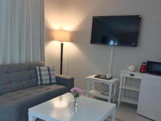 Room image 2
