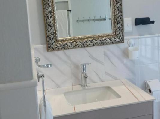 Room image 5
