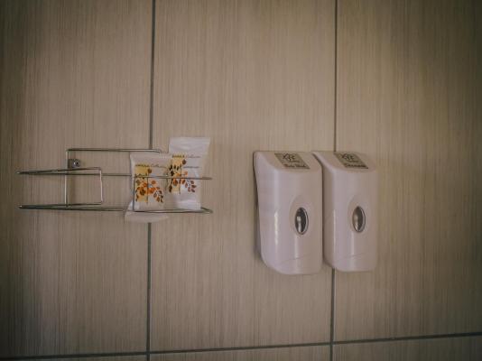 Room image 1