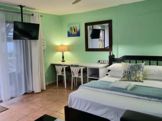Room image 1