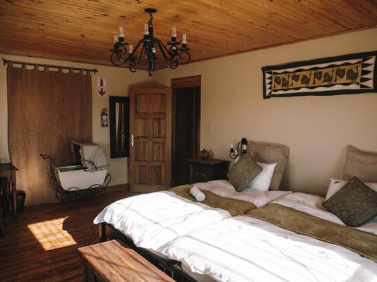 Room image 4