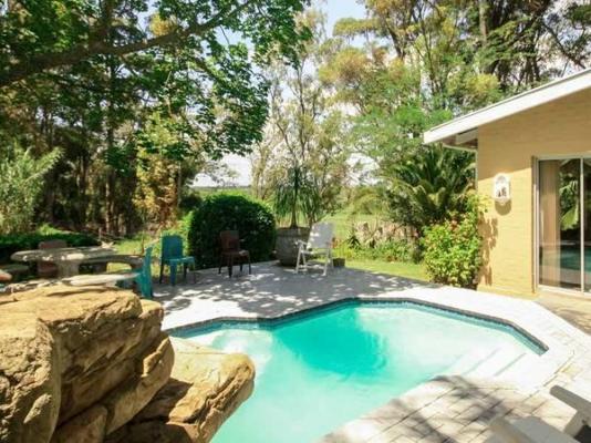 Homestead B&B - 212502