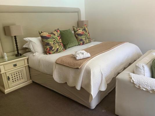 Fernwood Manor - 212680