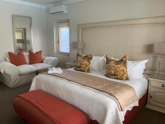 Fernwood Manor - 212690