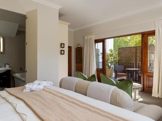 Fernwood Manor - 212694