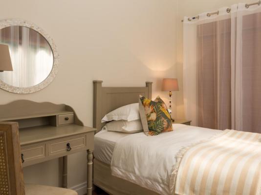 Fernwood Manor - 212705