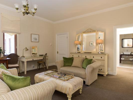 Fernwood Manor - 212716