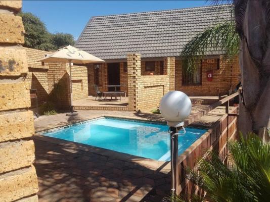 Kuruman Inn - 213138