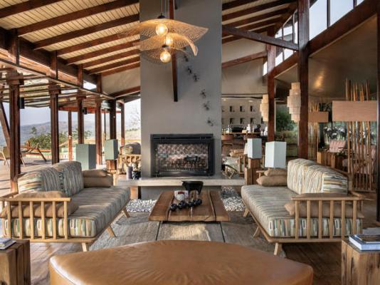 Rhino Ridge Safari Lodge - 213348