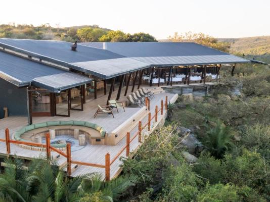 Rhino Ridge Safari Lodge - 213365