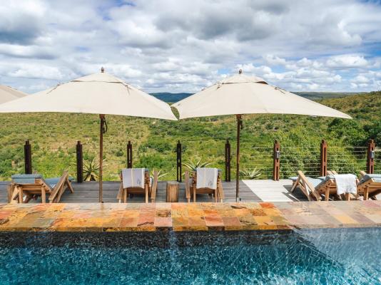Rhino Ridge Safari Lodge - 213368
