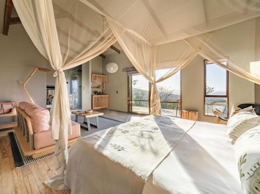 Rhino Ridge Safari Lodge - 213387