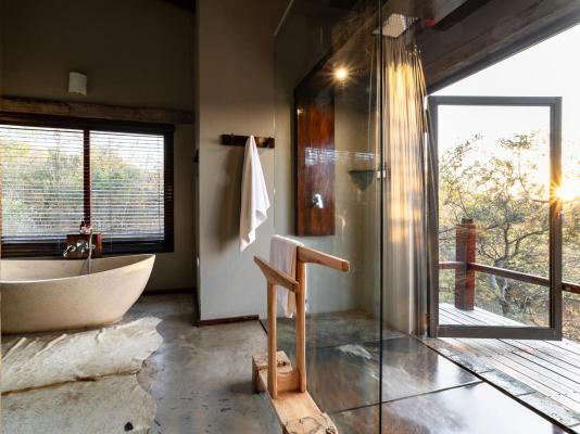 Rhino Ridge Safari Lodge - 213392