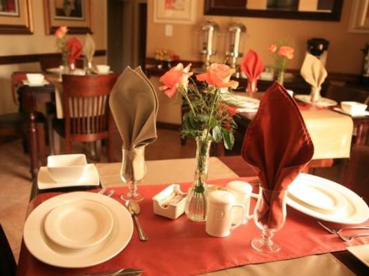 Le Cozmo Guesthouse - 213543
