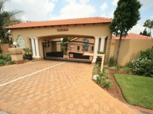 Le Cozmo Guesthouse - 213555