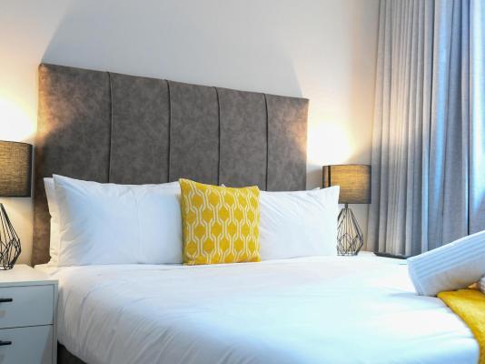 Next To Apartment Hotel - 213716