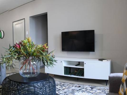Room image 3