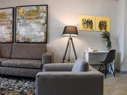 Next To Apartment Hotel - 213723
