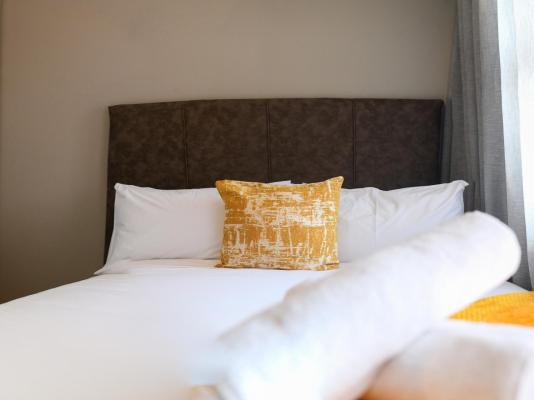 Next To Apartment Hotel - 213733