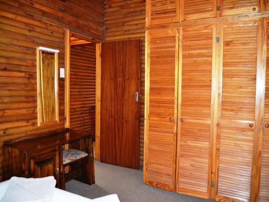 Room image 2