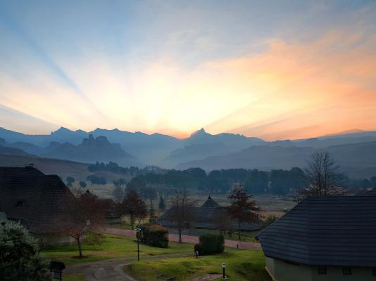 Fairways Drakensberg - 213798