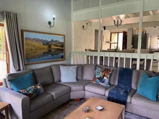 Fairways Drakensberg - 213824