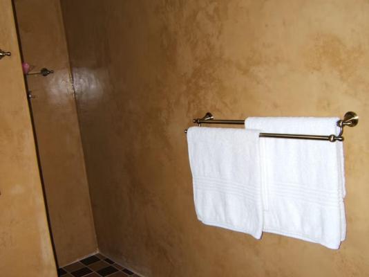 Room image 1