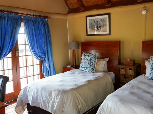 Room image 1
