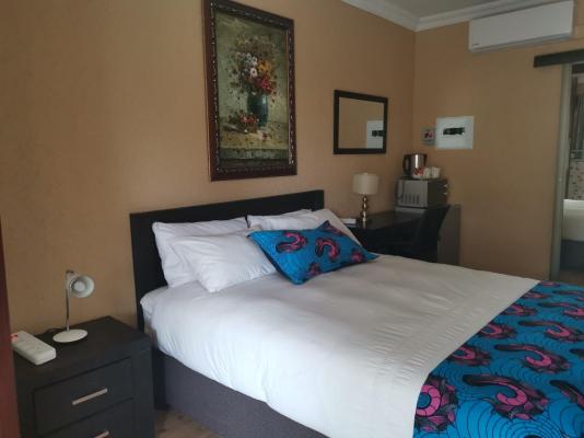 Aquila Guest House - 213957