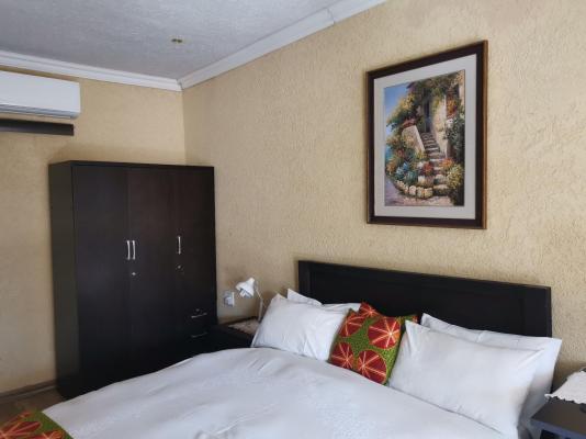 Aquila Guest House - 213958