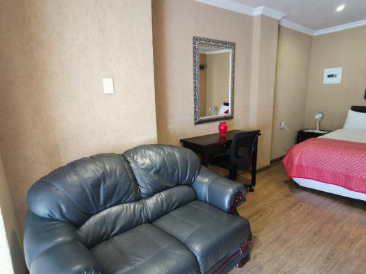 Aquila Guest House - 213965