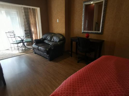 Aquila Guest House - 213966