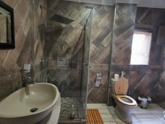Aquila Guest House - 213967