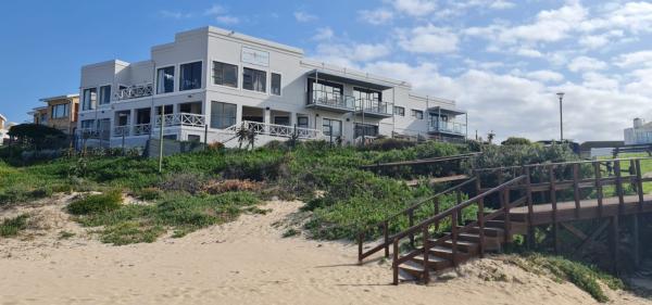 On the Beach Guesthouse - 213971