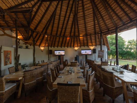 Mopane Bush Lodge - 213996