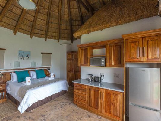 Mopane Bush Lodge - 214024