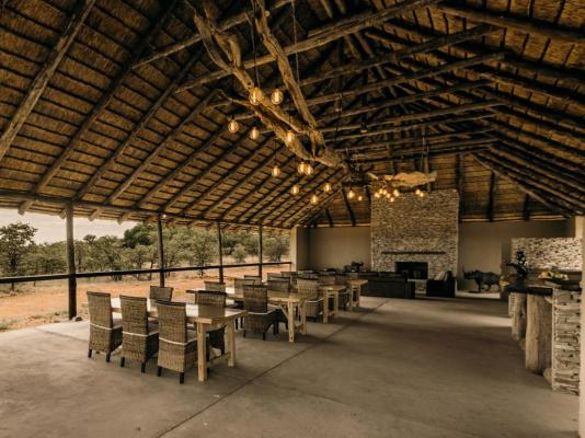 Mopane Bush Lodge - 214041