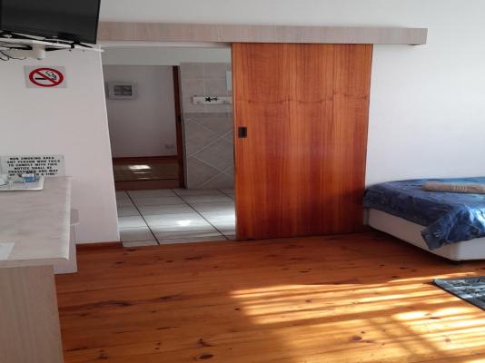 Aquarius Bed and Breakfast - 214076