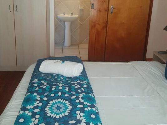 Aquarius Bed and Breakfast - 214088