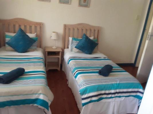 Aquarius Bed and Breakfast - 214113
